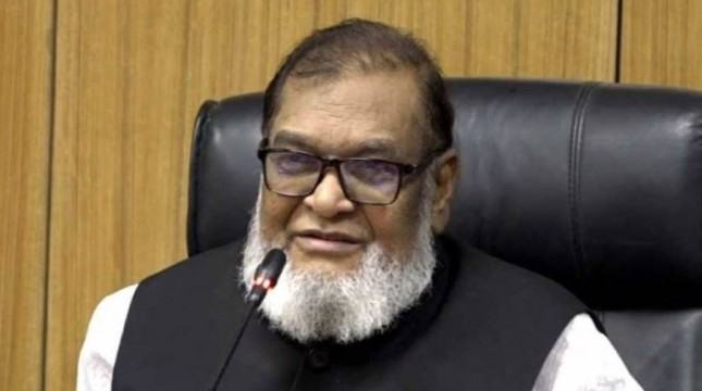 সাবেক মন্ত্রী মোজাম্মেল হকসহ ৪ জনের দেশত্যাগে নিষেধাজ্ঞা