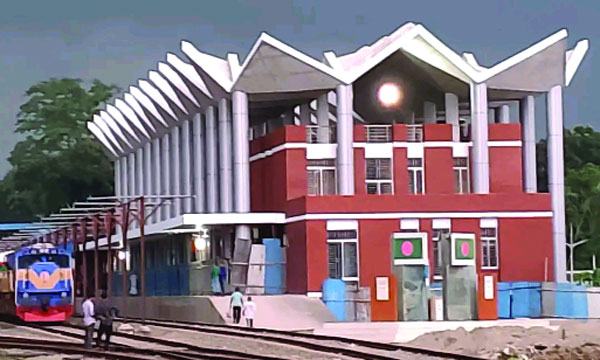 চিলাহাটিতে ১৪০ কোটি টাকার আইকনিক ভবনে ফাটল