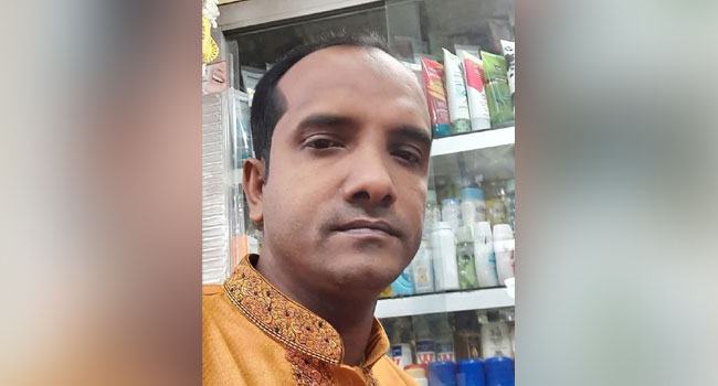 পরশুরামে যুবলীগ নেতাকে পুলিশে দিল বৈষম্যবিরোধী ছাত্ররা