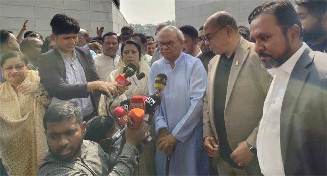 প্রধান উপদেষ্টার দায়িত্ব সুষ্ঠু নির্বাচনের ব্যবস্থা করা, দল তৈরি করা নয় : রিজভী