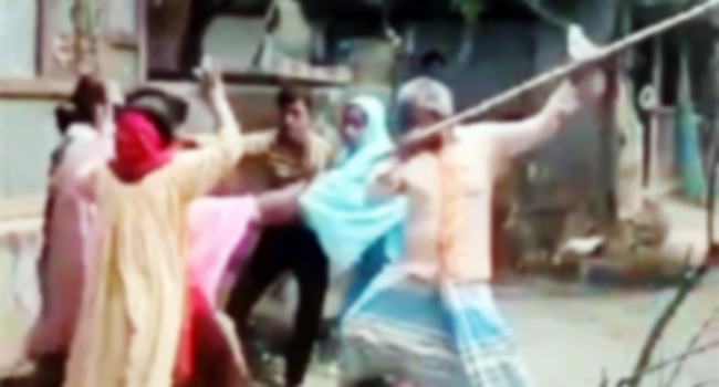মুরাদনগরে সম্পত্তির জেরে টেঁটা বিদ্ধ করে ভাতিজিকে হত্যাচেষ্টা