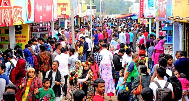 বইমেলায় ৮ ও ১৫ ফেব্রুয়ারি সময় পরিবর্তন হচ্ছে, থাকছে না শিশুপ্রহর