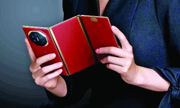 আসছে হুয়াওয়ের  ট্রাই-ফোল্ড