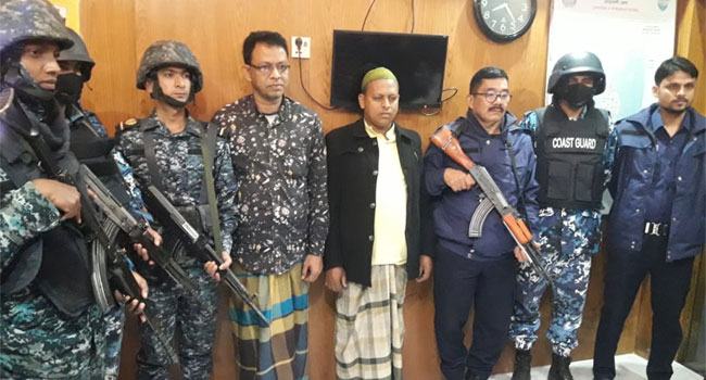 হাতিয়ায় ইউপি চেয়ারম্যানসহ আ’লীগের ৭ নেতা আটক