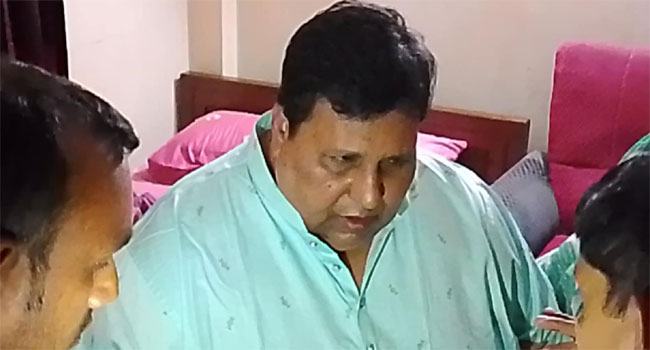 সিরাজগঞ্জ-৬ আসনের সাবেক এমপি শ্রীপুরে গ্রেফতার