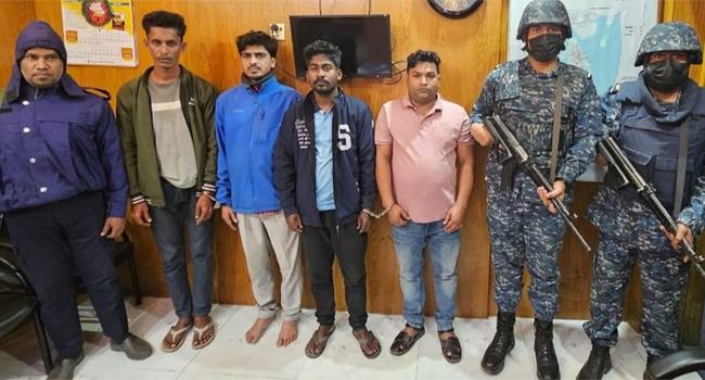 অপারেশন ডেভিল হান্ট : হাতিয়ায় দ্বিতীয় দিনে আটক ৪