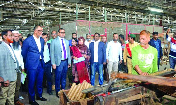 ভোজ্যতেলের সাময়িক সঙ্কট কয়েকদিনে কেটে যাবে : বাণিজ্য উপদেষ্টা