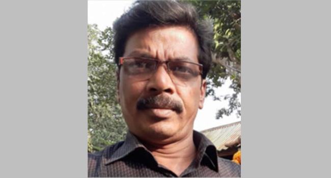 উল্লাপাড়া পৌরসভার সাবেক কাউন্সিলর আটক