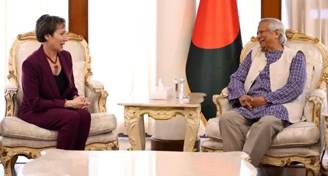 যুক্তরাষ্ট্রের অব্যাহত সমর্থন চেয়েছেন প্রধান উপদেষ্টা