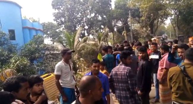 ফরিদপুরে ট্রাকের চাপায় ইজিবাইকের ২ যাত্রী নিহত