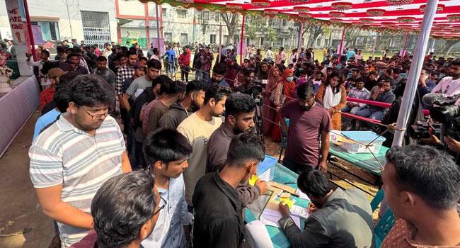 শিক্ষার্থীদের ভোটে কুষ্টিয়া সরকারি কলেজ ছাত্রদলের নেতৃত্ব নির্বাচিত