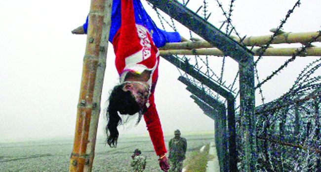 আলোচনার টেবিলে ফেলানী হত্যাও রাখুন