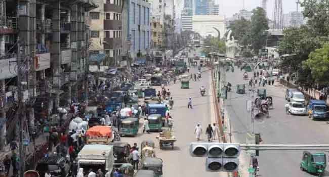 ছুটির দিনে ঢাকার বাতাসের মানে কিছুটা উন্নতি