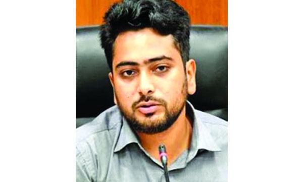 পদত্যাগ করে নতুন রাজনৈতিক দলে যোগ দেয়ার ইঙ্গিত নাহিদের