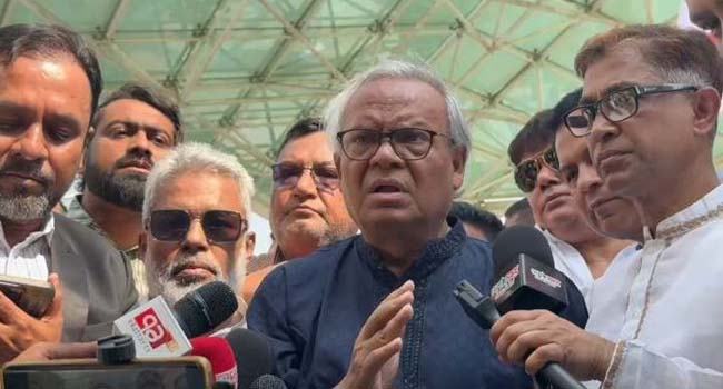 হাসিনার ভয়ঙ্কর পরিকল্পনা নস্যাৎ করতে দ্রুত জাতীয় নির্বাচন দিতে হবে : রিজভী