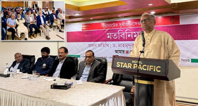 রাষ্ট্রদ্রোহিতার জন্য সাবেক পররাষ্ট্রমন্ত্রী আবদুল মোমেনকে গ্রেফতার করুন : মাহমুদুর রহমান