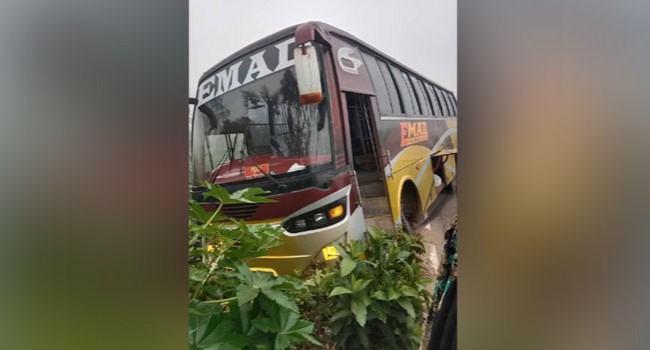 নাজিরপুরে সড়ক দুর্ঘটনায় বাবা-ছেলের মৃত্যু
