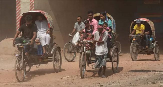 মঙ্গলবার সকালে ঢাকার বাতাস ‘অস্বাস্থ্যকর’