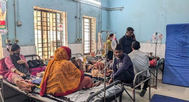 'চল্লিশা' খেয়ে হাসপাতালে দুই শতাধিক মানুষ