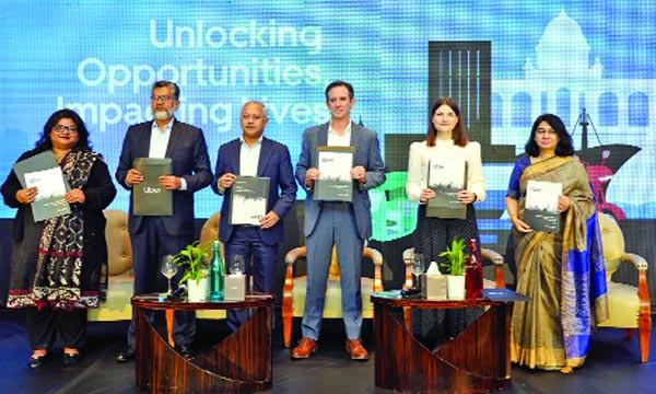 বাংলাদেশের অর্থনীতিতে ৫৫০০ কোটি টাকার অবদান রাখছে উবার