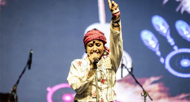 ক্লাসরুম মাতাবে প্রীতম ও ব্যান্ড লালন