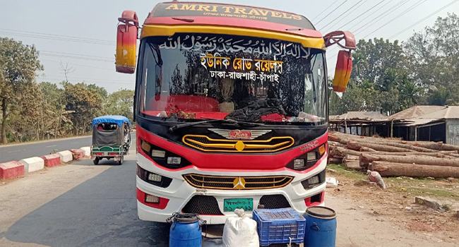 চলন্ত বাসে ডাকাতি-শ্লীলতাহানির ঘটনার ৩ দিন পর মামলা