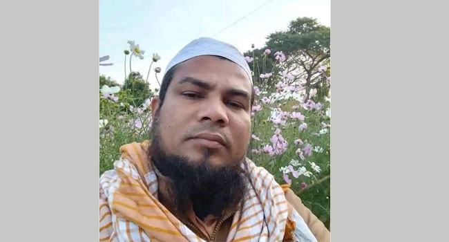 চুয়াডাঙ্গা মোটরসাইকেল দুর্ঘটনায় ইমাম নিহত