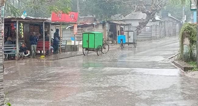 উত্তরাঞ্চলে তুমুল বৃষ্টি সাথে দমকা হাওয়া