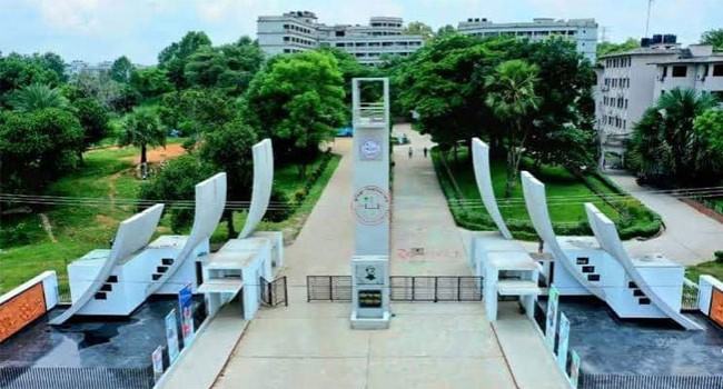 শিক্ষার্থীদের চাপে ভর্তি আবেদনের সময়সীমা বাড়ালো কুবি
