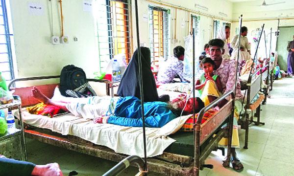 চিকিৎসক ও জনবল সঙ্কটে ব্যাহত চিকিৎসা সেবা