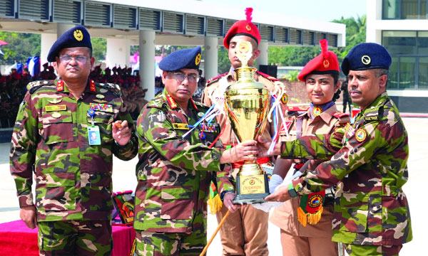 ধৈর্যের সাথে দায়িত্ব পালনের আহ্বান সেনাপ্রধানের