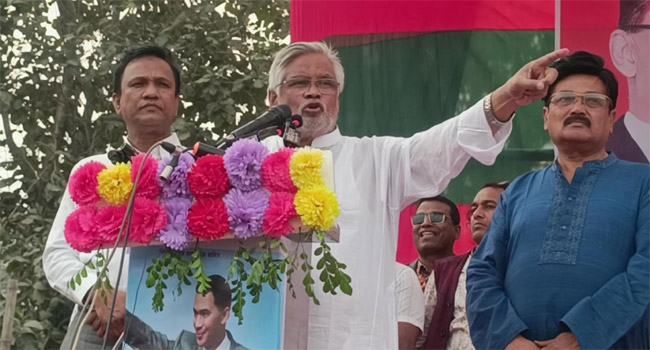 বিএনপি ক্ষমতায় থাকলে বাংলাদেশ স্বনির্ভর হয় : আমানউল্লাহ আমান