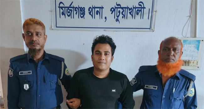 পটুয়াখালীতে নিষিদ্ধ ছাত্রলীগের কলেজ শাখার সাবেক সভাপতি গ্রেফতার
