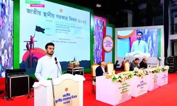 রাষ্ট্রের পাশাপাশি রাজনৈতিক দলের সংস্কার জরুরি : উপদেষ্টা আসিফ