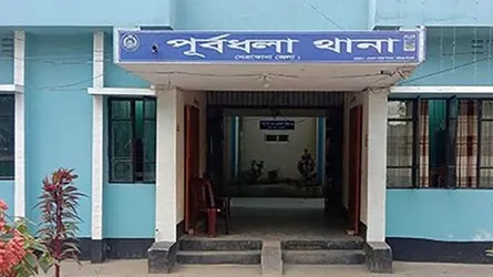 পূর্বধলায় বাসচাপায় নারীর মৃত্যু, চালক পলাতক