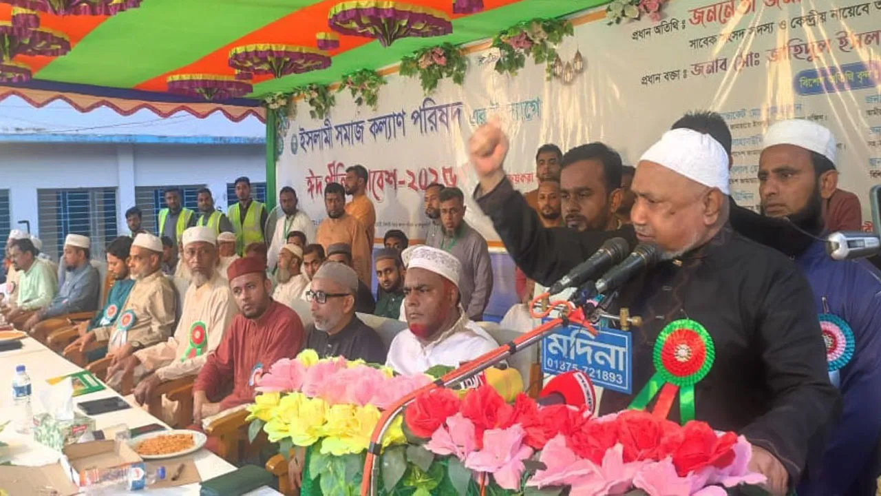 প্রতিবেশী দেশের কাছে মাথা নোয়াতে চাই না