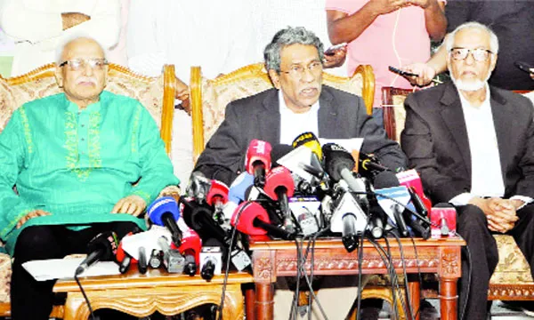 ১০ বছর প্রধানমন্ত্রী, রাজি বিএনপি
