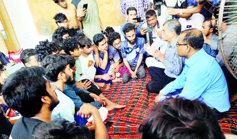 জটিল হচ্ছে কুয়েট পরিস্থিতি