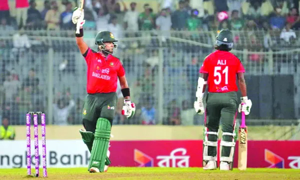 নজরকাড়া জয় বাংলাদেশের