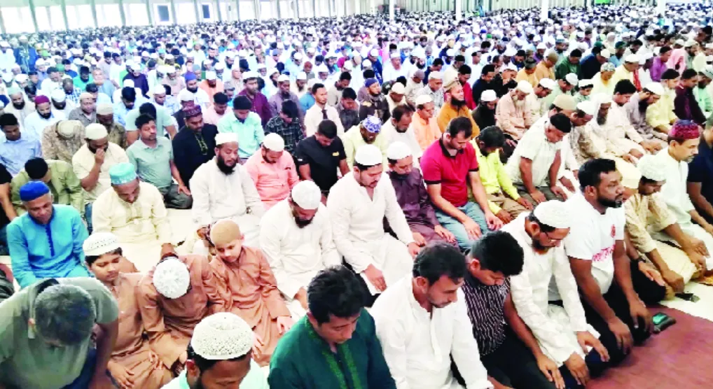 জুমাতুল বিদায় মুসল্লিদের ঢল