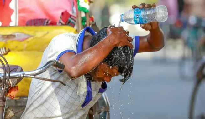 এ বছর তাপমাত্রা আগের রেকর্ড ভাঙতে পারে