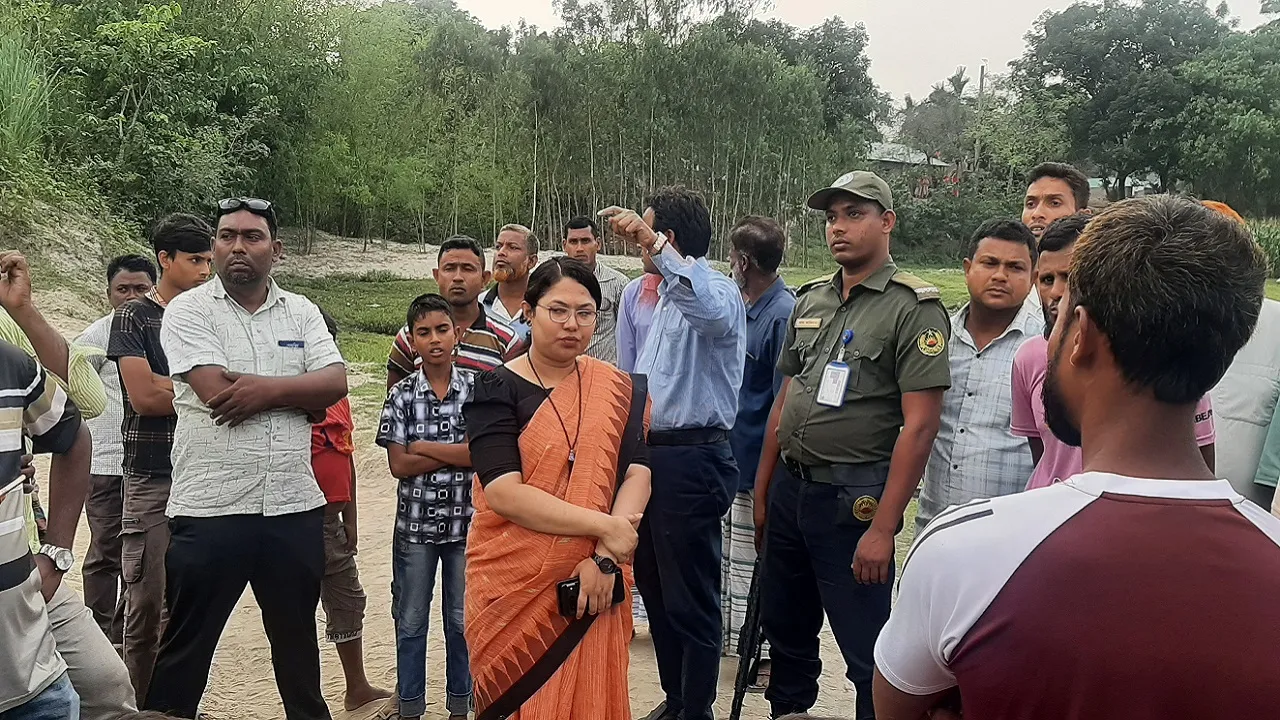 ডোমারে অবৈধভাবে বালু উত্তোলন, জরিমানা