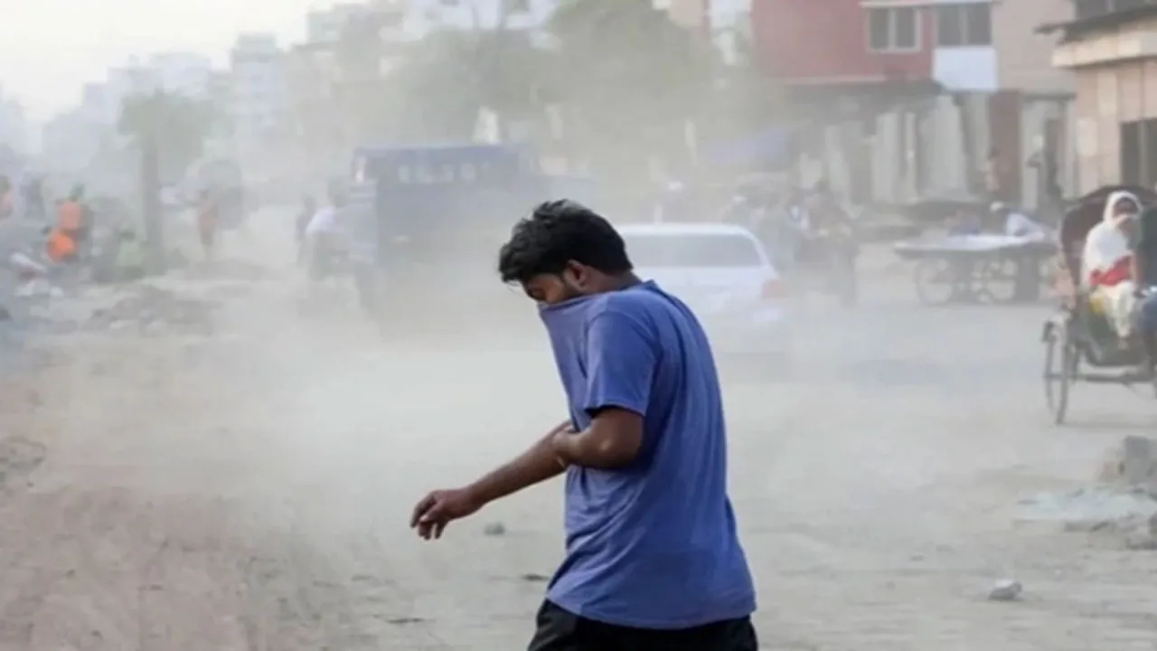 বিশ্বে দূষিত শহরের তালিকায় ফের শীর্ষে ঢাকা