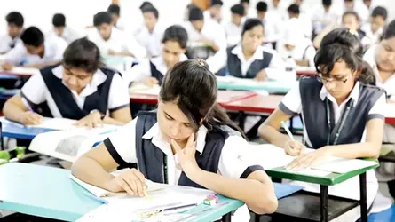 লালমনিরহাটে ৬ কলেজের পাস করেনি কেউ