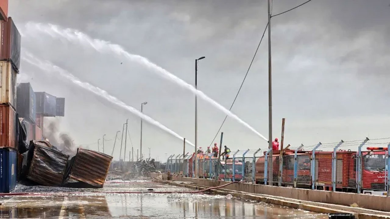 ইরানের বন্দরে বিস্ফোরণ