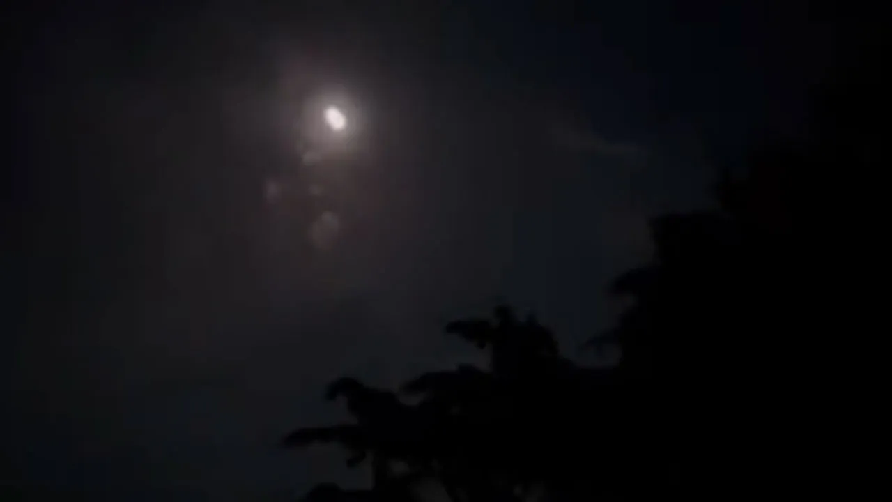 ভারত অধিকৃত কাশ্মিরে বিস্ফোরণের শব্দ