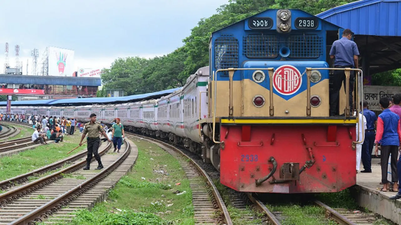 আজ মিলবে ৩০ মার্চের টিকিট