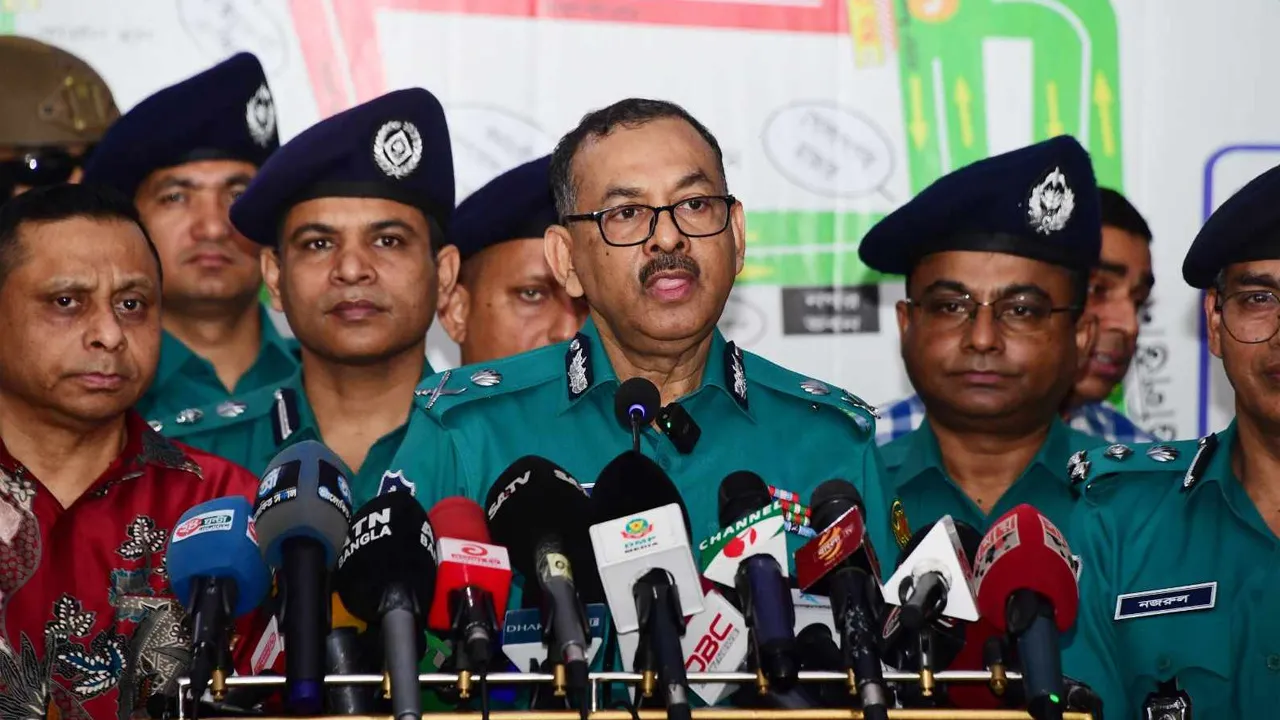 জাতীয় ঈদগাহ-কেন্দ্রিক থাকবে ৫ স্তরের নিরাপত্তা ব্যবস্থা : ডিএমপি কমিশনার