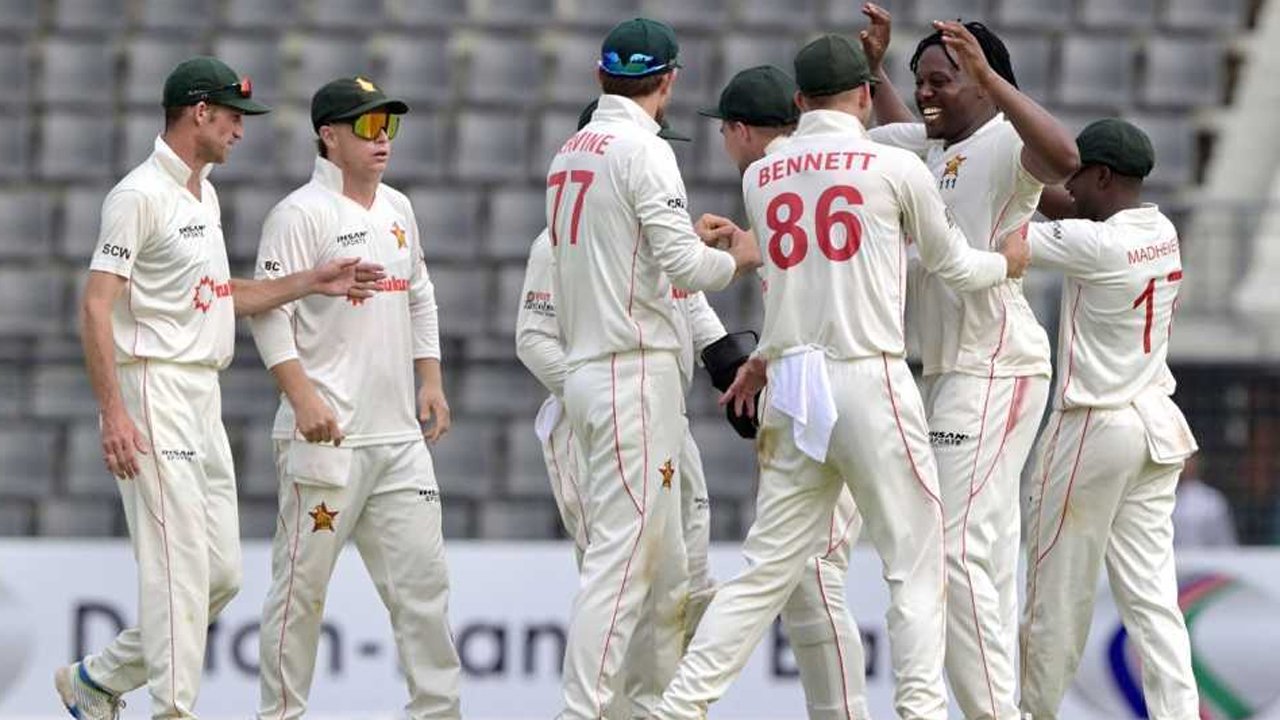 313