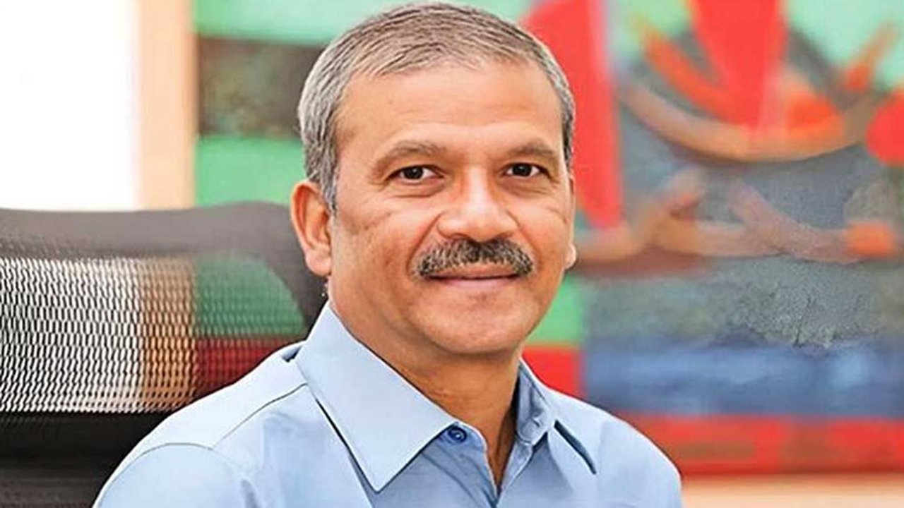 আইন উপদেষ্টা অধ্যাপক আসিফ নজরুল
